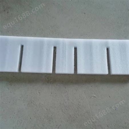 厂家定制 异形珍珠棉内衬 现货泡沫板材内包装缓冲填充包装型材