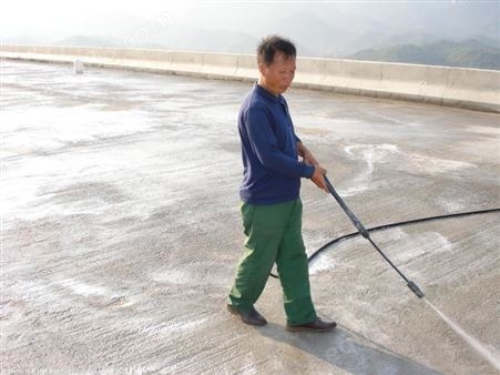 蒙泰混凝土养护剂 砼养护液 建筑路面桥梁免洒水养护