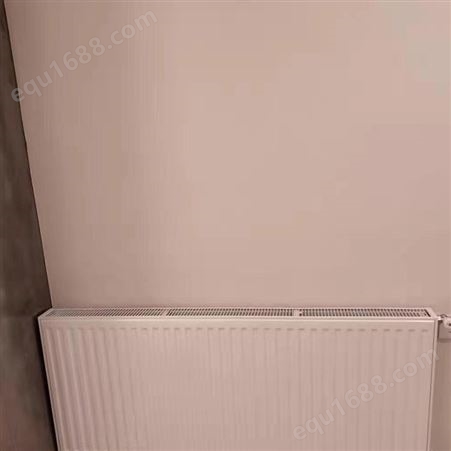 壁挂式暖气片 立式家用 钢制水暖散热器 集中供暖系统